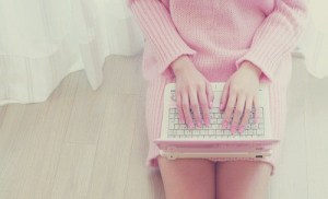 girl_blogging